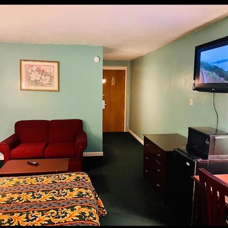 Economy Inn Of Greenville, Near Ecu Health Center 外观 照片